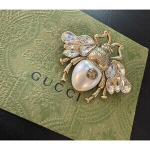 Gucci Stamped Interlocking GG Vintage Adorned Bee Large Pin Brooch